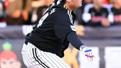 LG 트윈스의 김범석, 아시아 야구선수권 대회서 역사적인 홈런