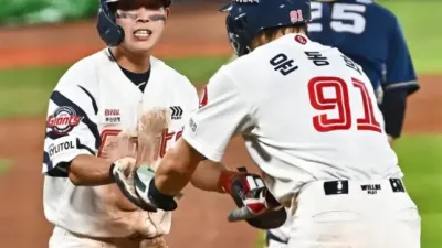 부상 병동 된 롯데…'황성빈 OUT', 윤동희가 채웠다